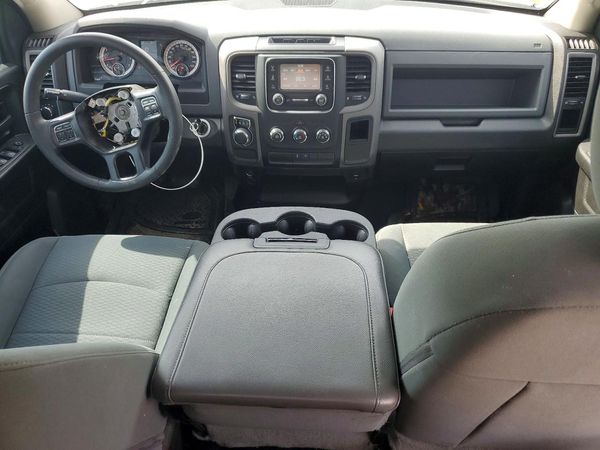 2020 RAM 1500 CLASSIC Tradesman, ST