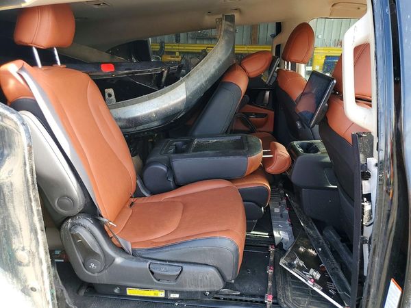 2024 KIA CARNIVAL SX, SX Prestige