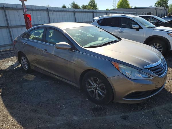 2014 HYUNDAI SONATA