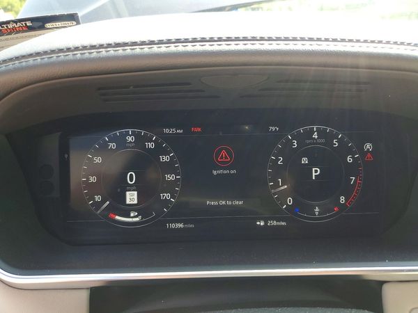 2020 LAND ROVER RANGE ROVER P525 HSE