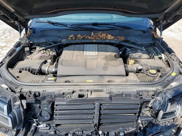 2020 LAND ROVER RANGE ROVER P525 HSE