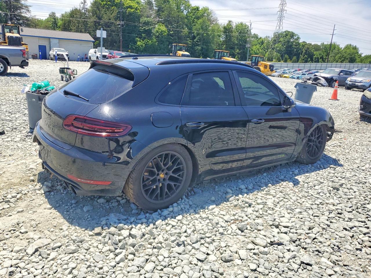 2018 PORSCHE MACAN Macan GTS