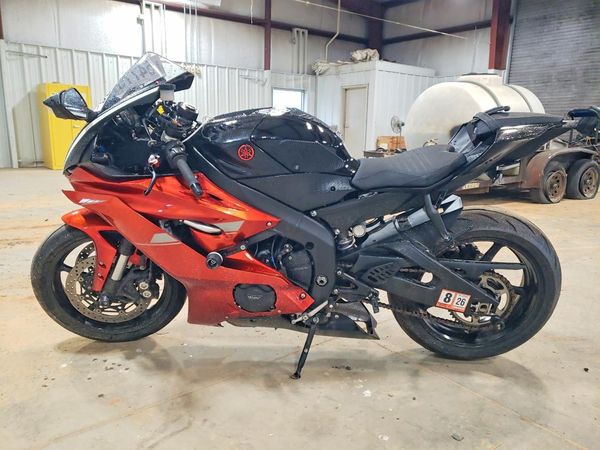 2020 YAMAHA YZFR6