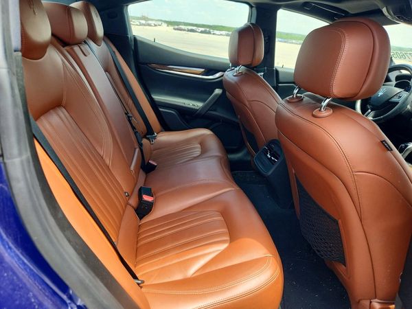 2017 MASERATI GHIBLI