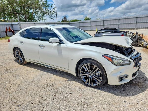 2018 INFINITI Q70L