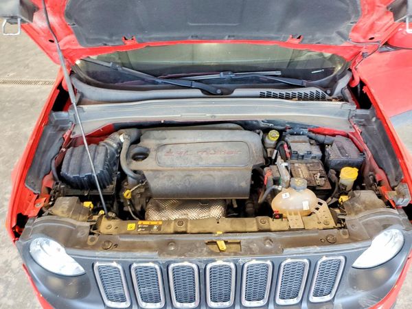 2016 JEEP RENEGADE LATITUDE 4X4
