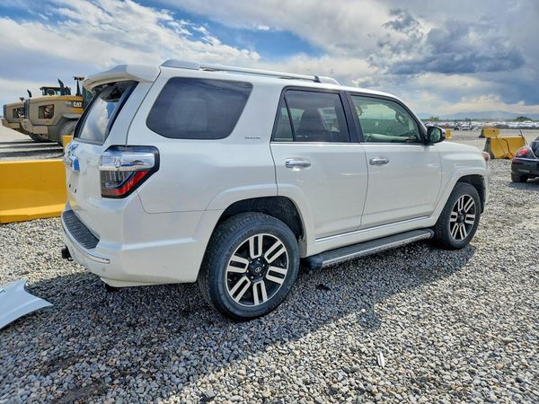 2017 TOYOTA 4RUNNER