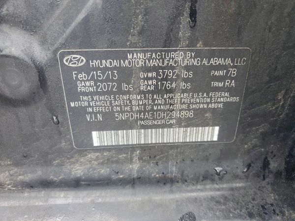 2013 HYUNDAI ELANTRA