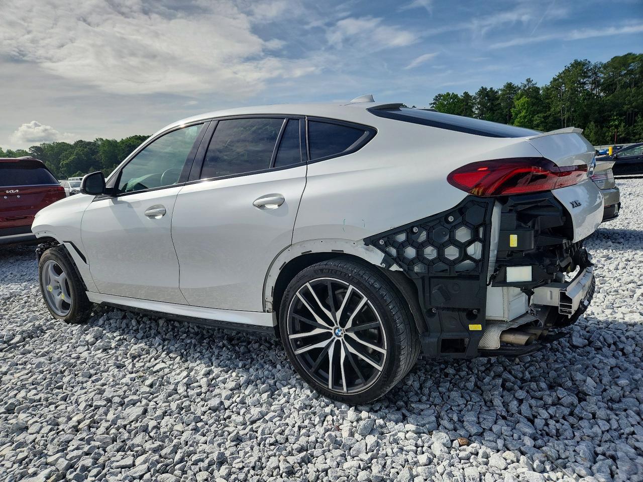 2021 BMW X6 M50i