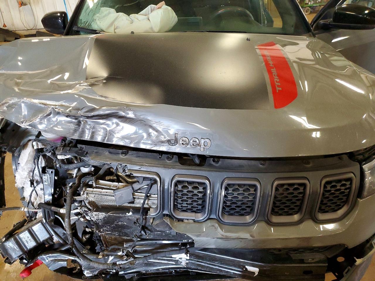 2023 JEEP COMPASS TRAILHAWK 4X4