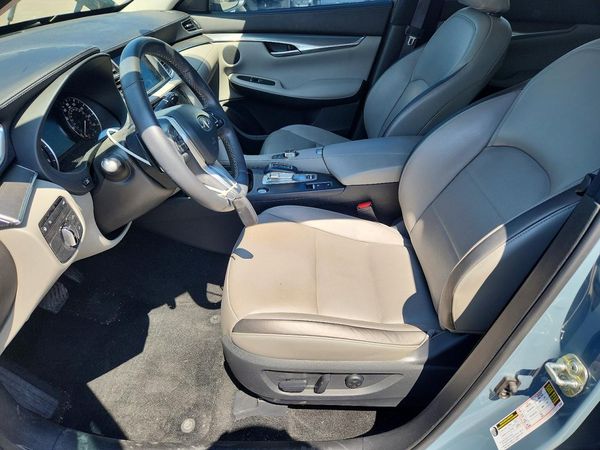 2024 INFINITI QX50 Luxe