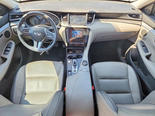 2024 INFINITI QX50 Luxe
