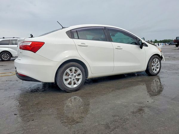 2016 KIA RIO