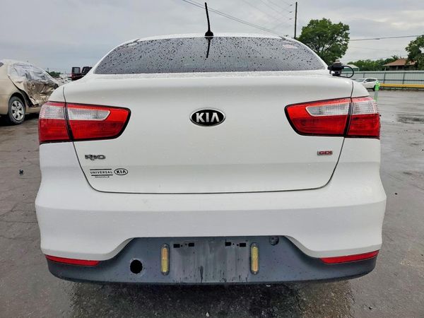 2016 KIA RIO