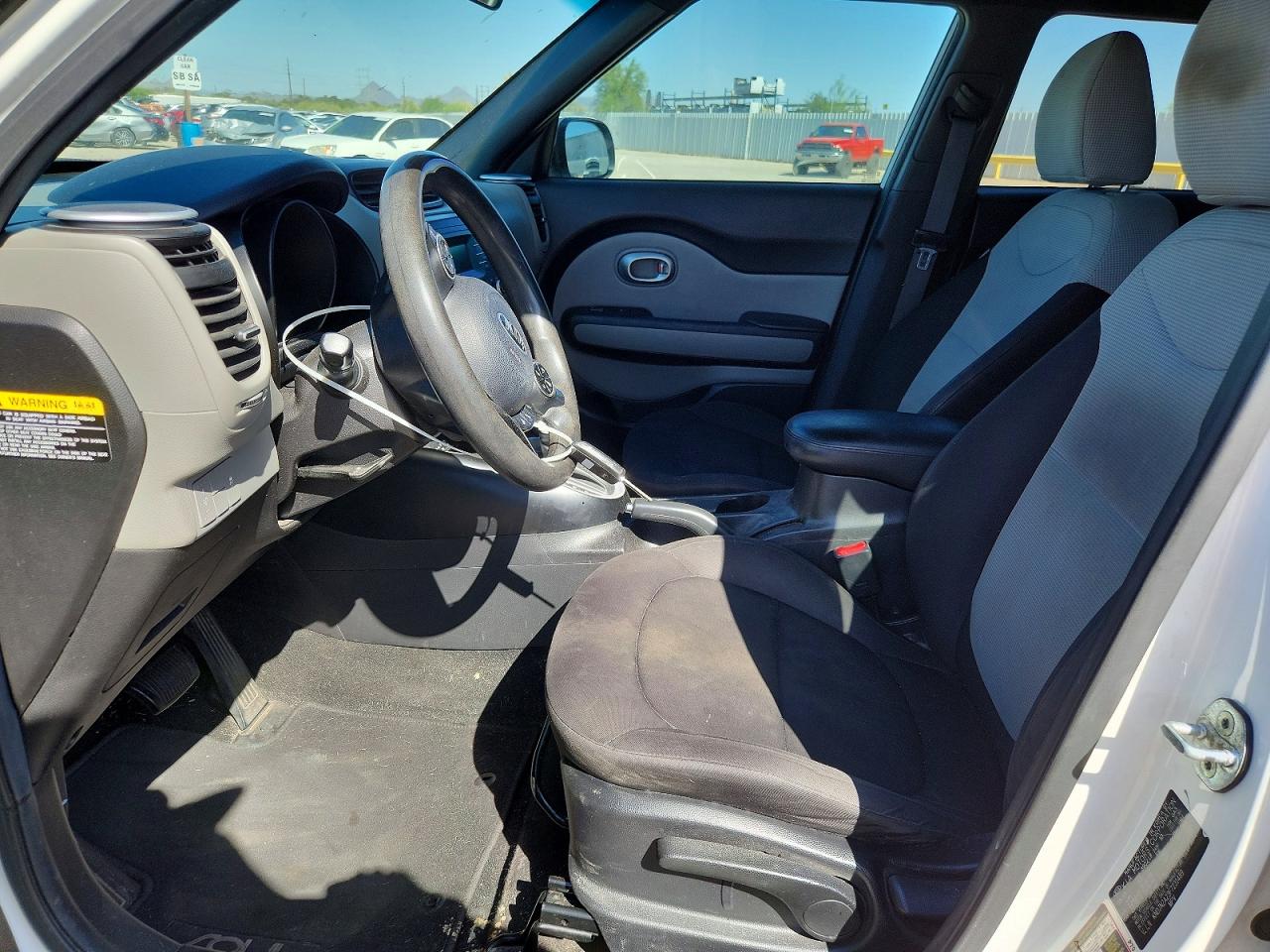 2015 KIA SOUL GL(Middle-low grade)
