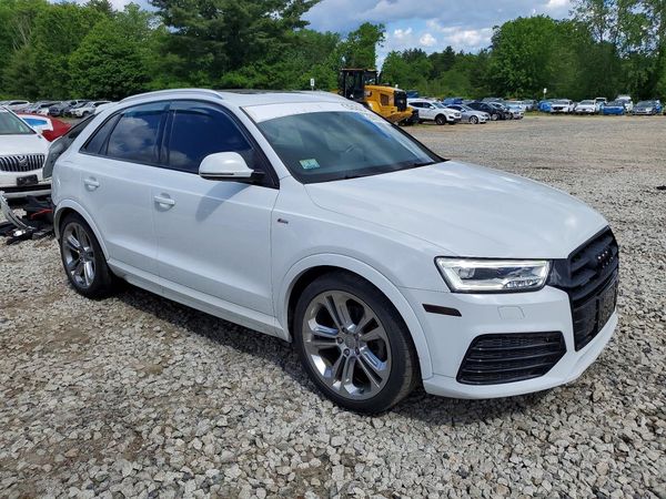 2016 AUDI Q3