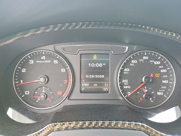 2016 AUDI Q3