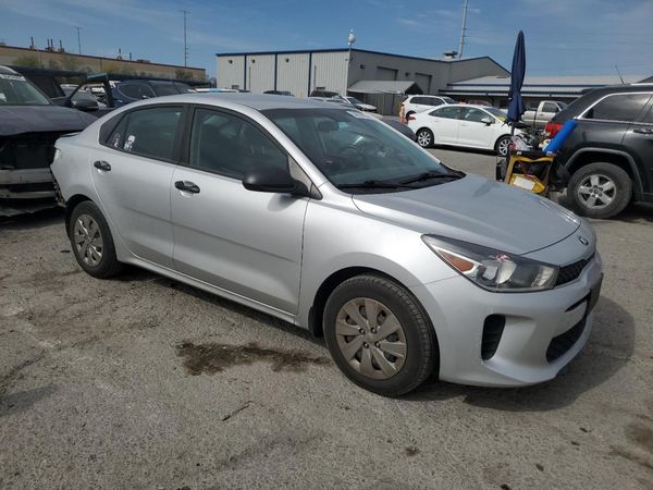 2018 KIA RIO