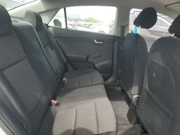 2018 KIA RIO