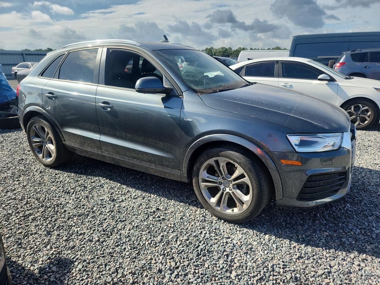 2018 AUDI Q3