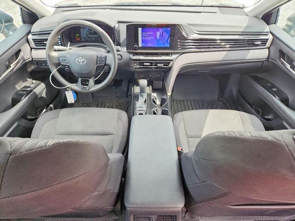 2025 TOYOTA CAMRY