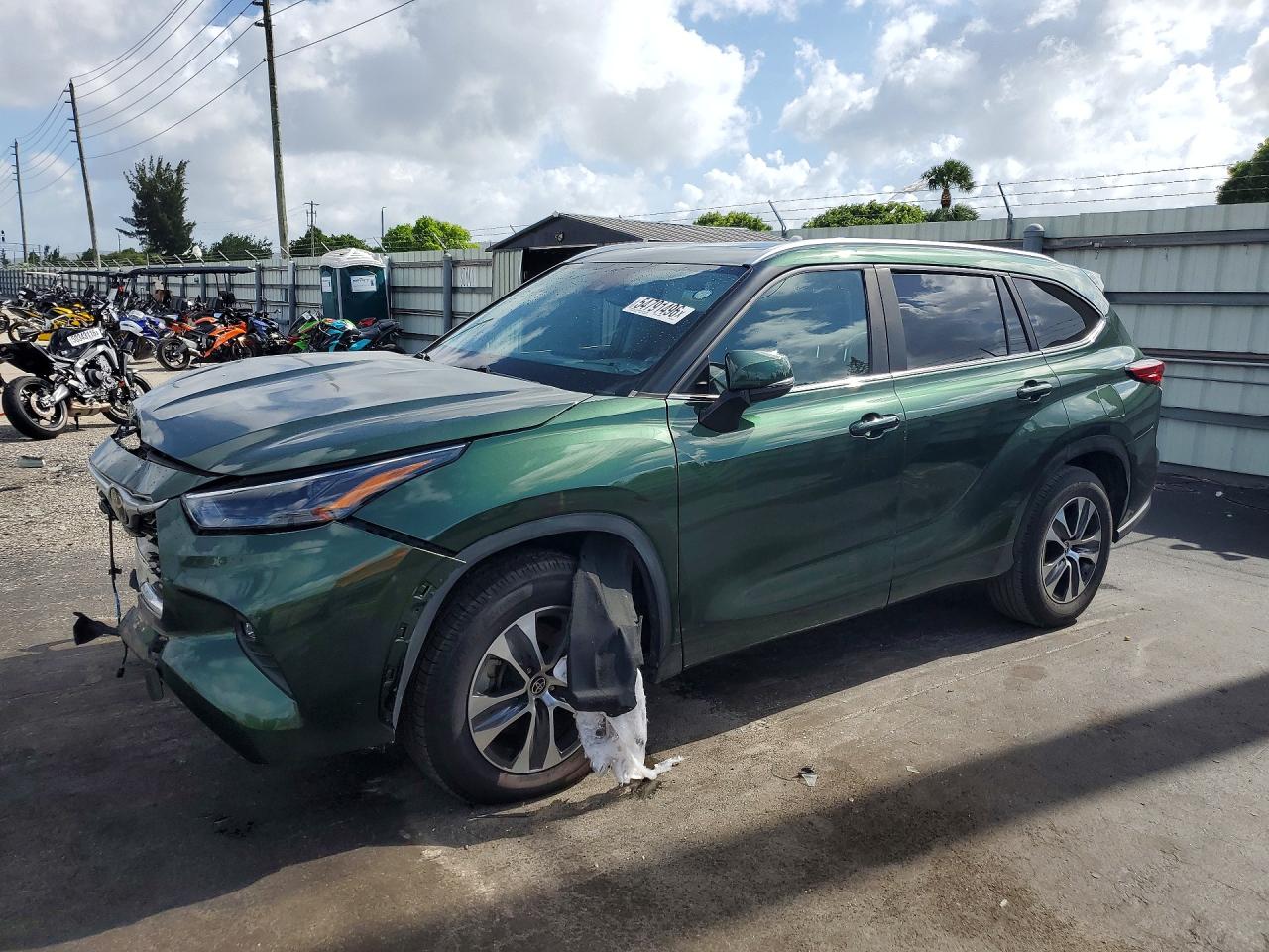 2023 TOYOTA HIGHLANDER