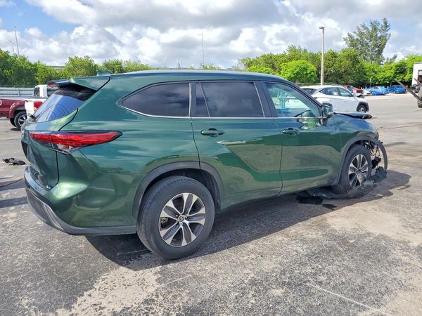 2023 TOYOTA HIGHLANDER