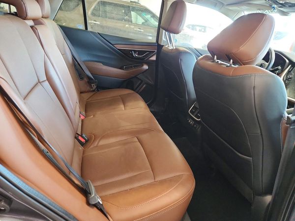 2022 SUBARU OUTBACK Touring