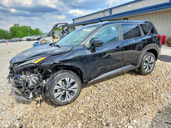2023 NISSAN ROGUE SV — Front 3/4