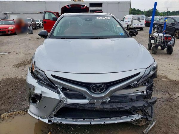 2023 TOYOTA CAMRY