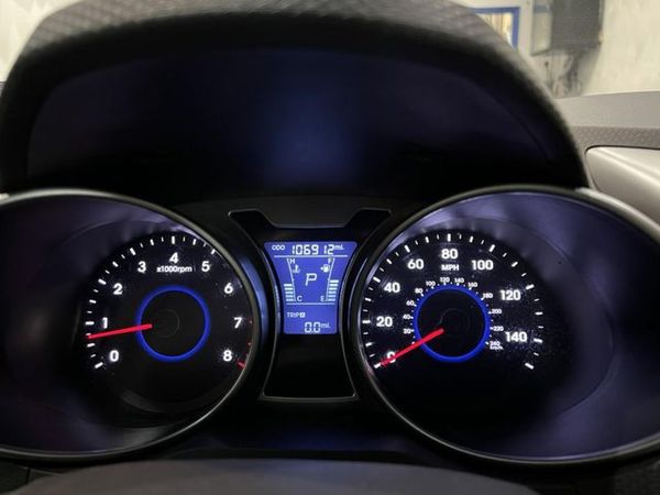 2013 HYUNDAI VELOSTER