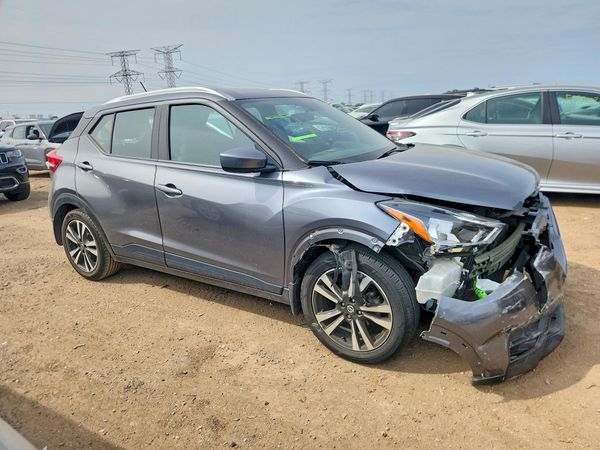 2019 NISSAN KICKS