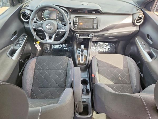 2019 NISSAN KICKS
