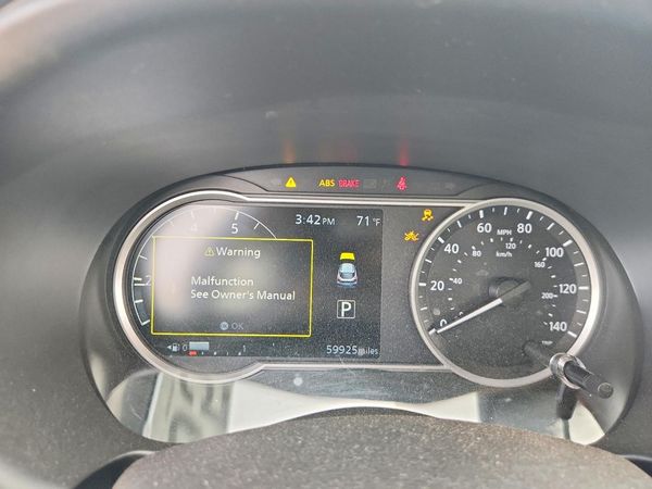 2019 NISSAN KICKS