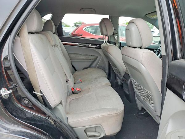 2014 KIA SORENTO