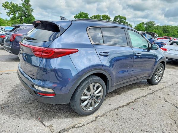 2022 KIA SPORTAGE