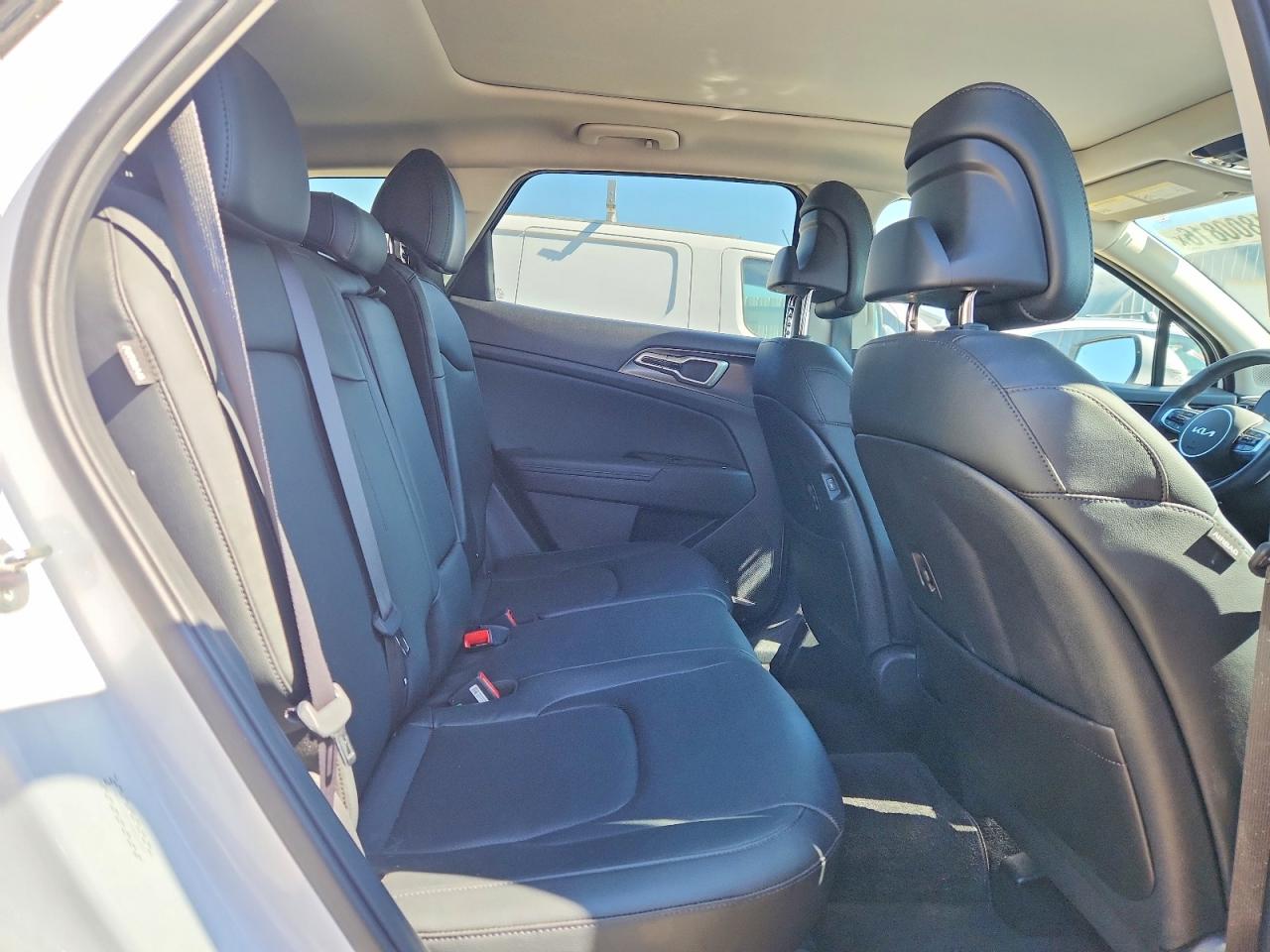 2025 KIA SPORTAGE EX