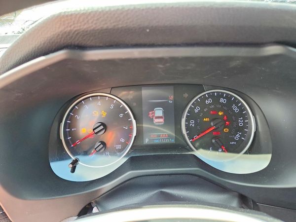 2022 TOYOTA RAV4 LE