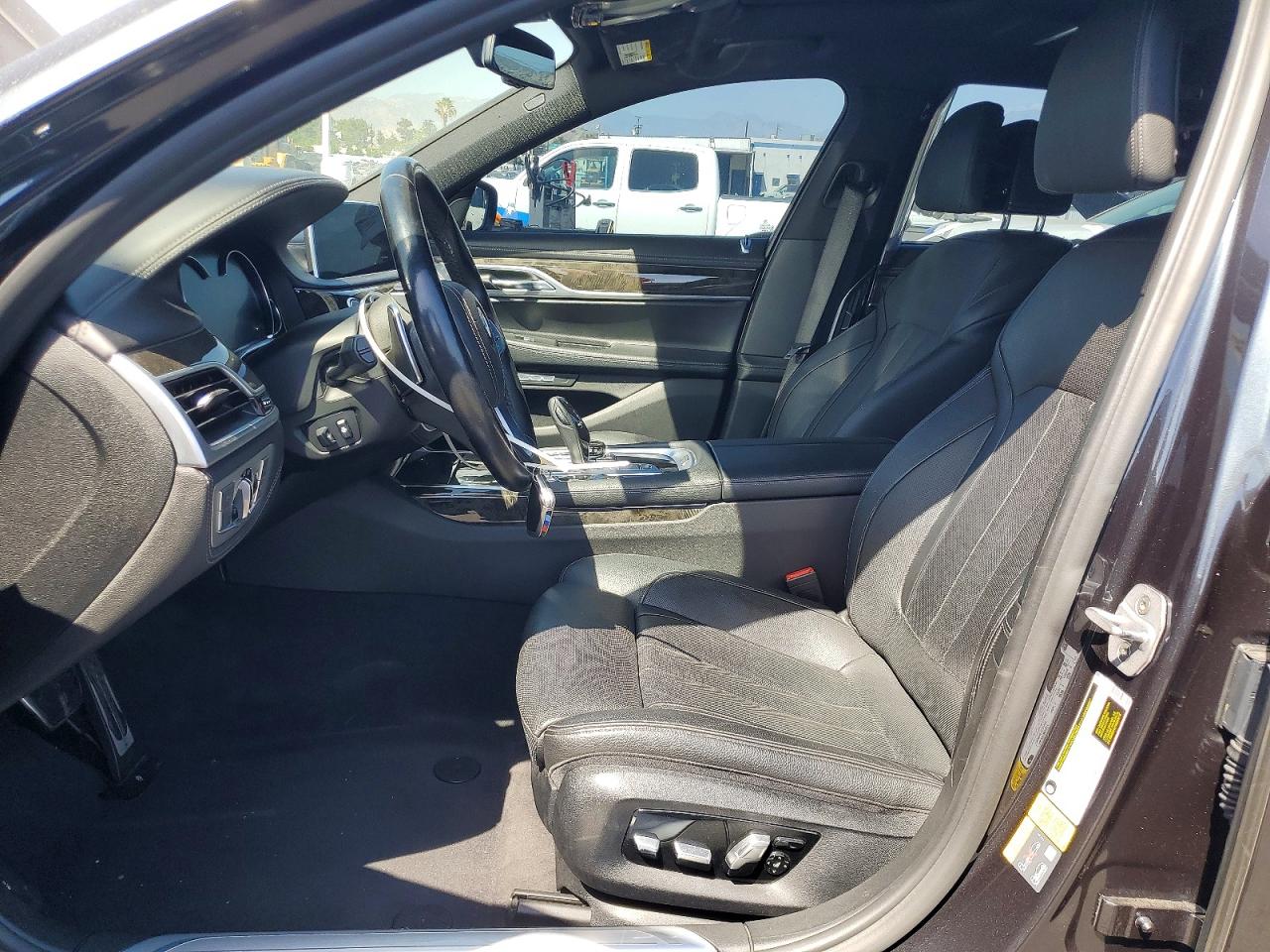 2018 BMW 740 xDrive