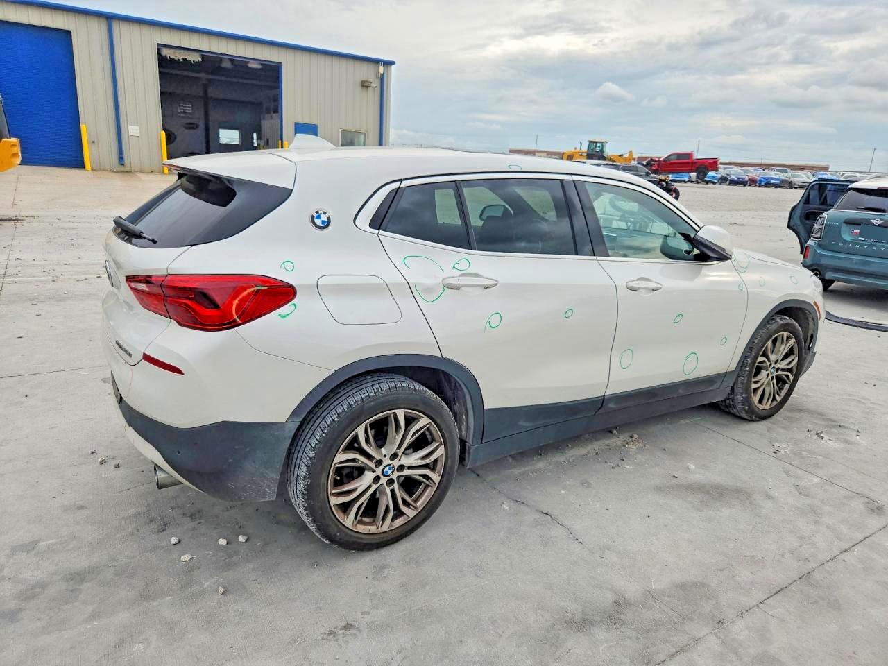 2020 BMW X2 sDrive28i