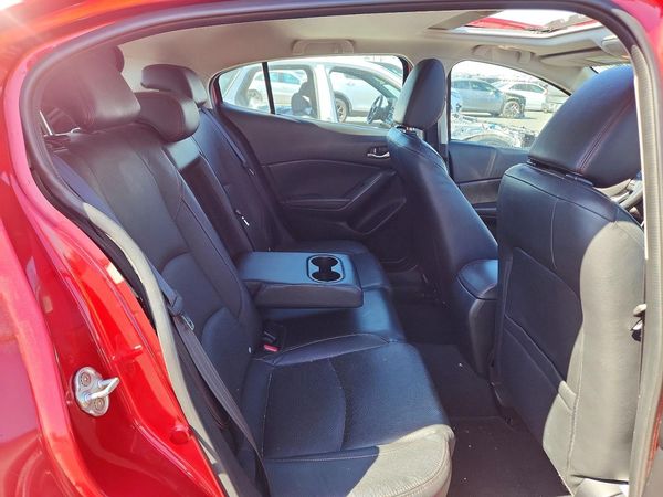 2014 MAZDA 3