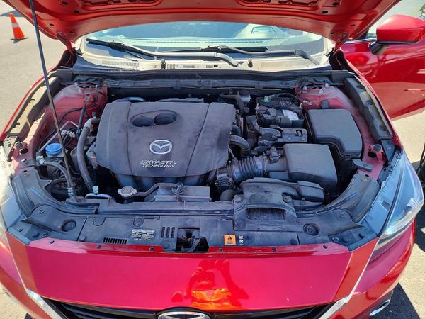 2014 MAZDA 3