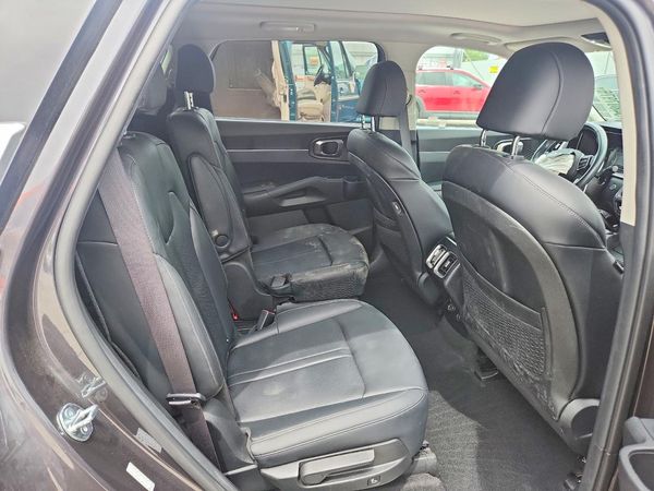 2024 KIA SORENTO EX