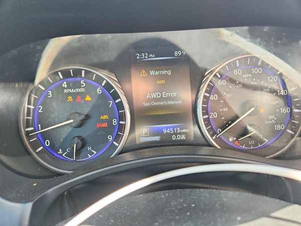 2014 INFINITI Q50