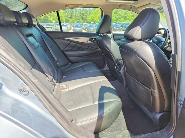 2014 INFINITI Q50