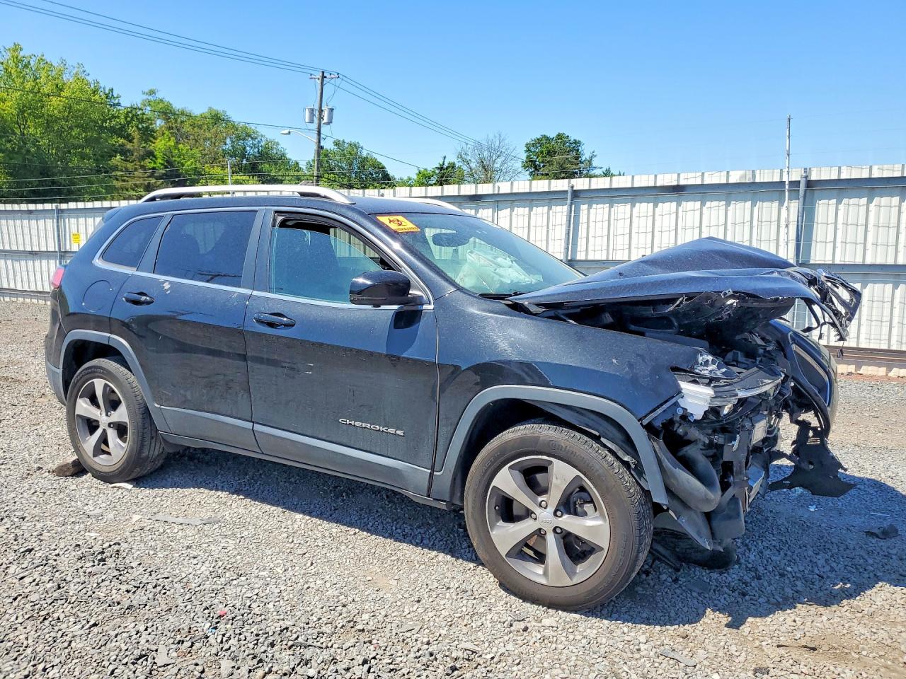 2019 JEEP CHEROKEE LIMITED 4X4