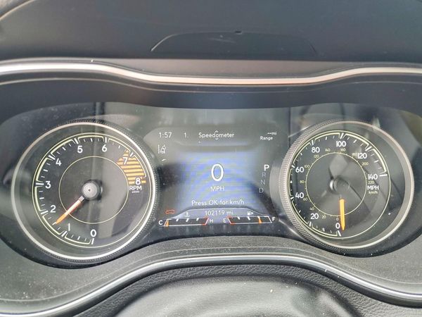 2022 JEEP CHEROKEE LATITUDE LUX 4X2