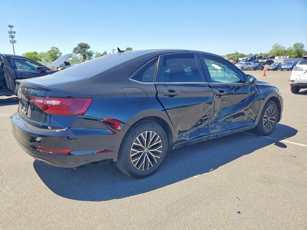2021 VOLKSWAGEN JETTA S / SE / R-Line