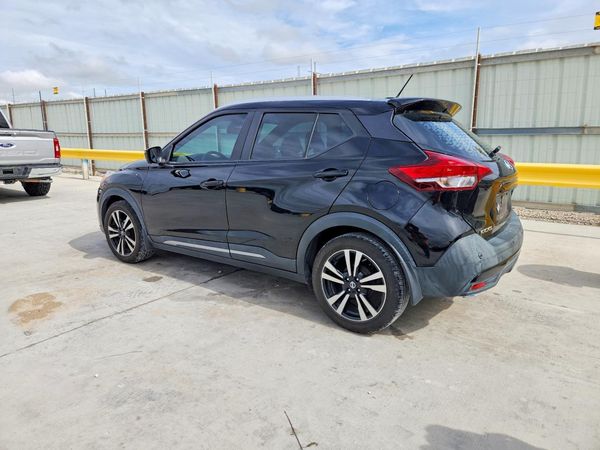 2020 NISSAN KICKS