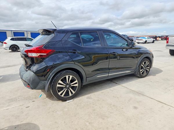 2020 NISSAN KICKS